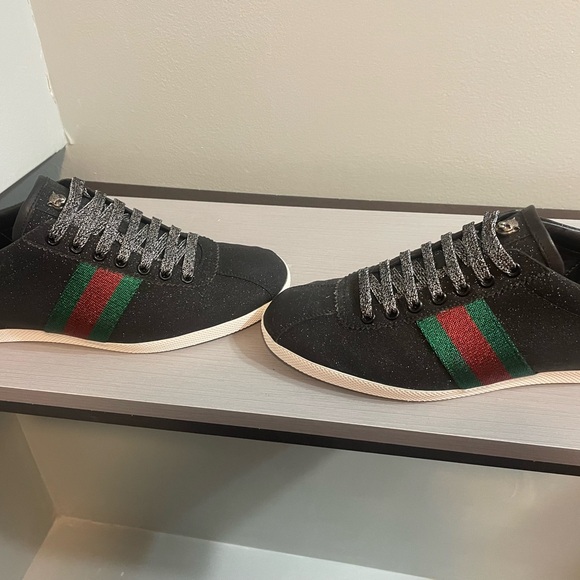 Black Glitter web Gucci sneakers, nearly new. With box, dust bag. - Picture 4 of 5